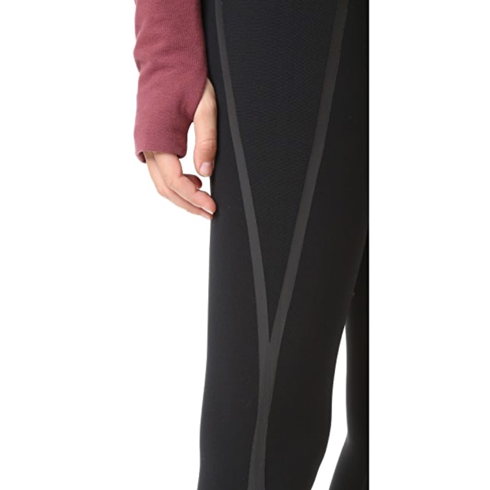 Spanx Every•Wear Mesh Contour Leggings - Picture 5 of 8